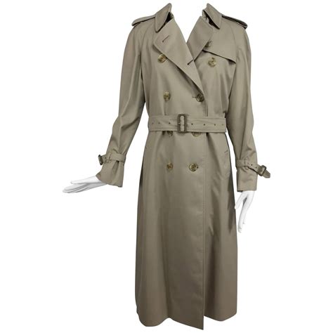 burberry coat tan|Burberry trench coat removable lining.